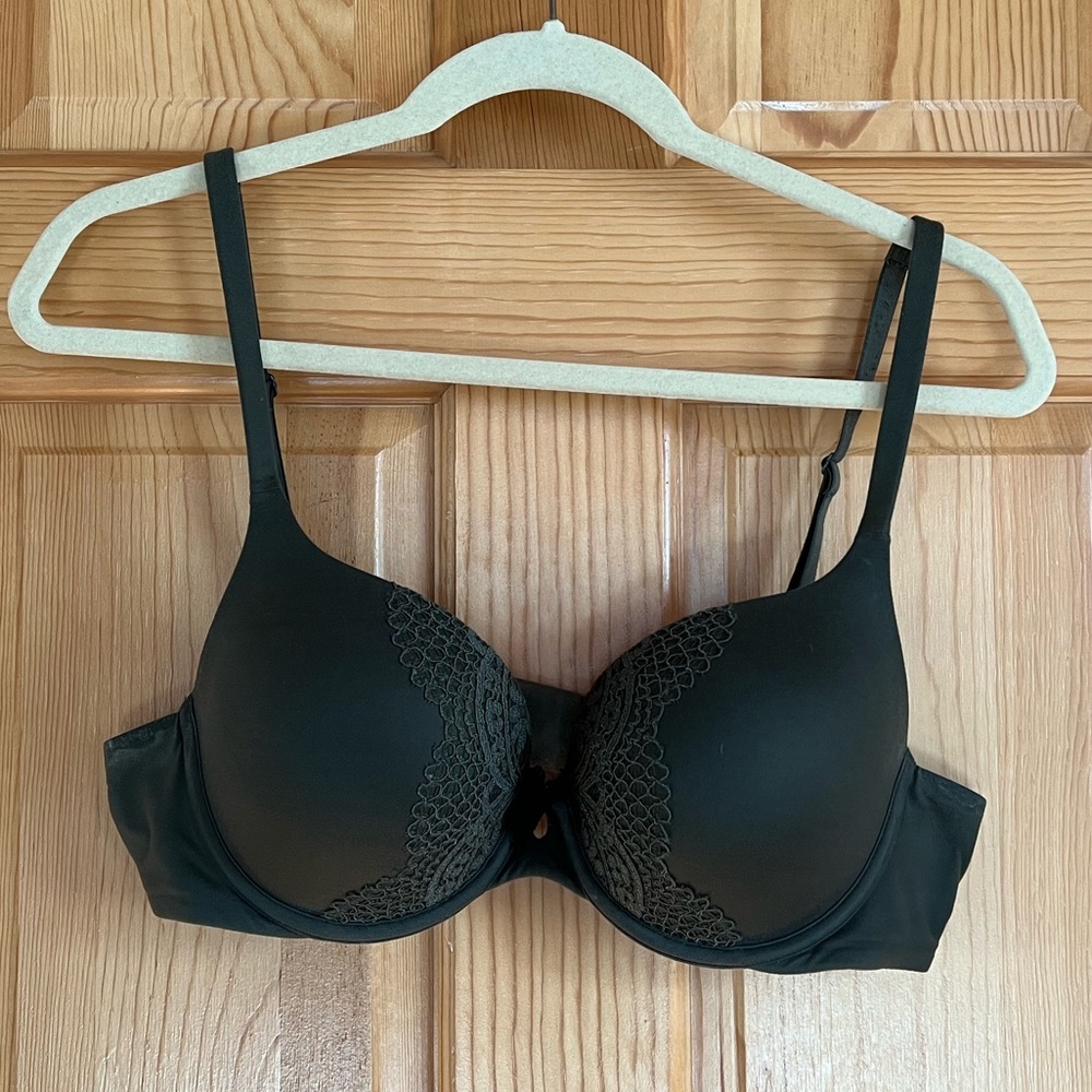 Victoria’s Secret bra, olive green, size 36C